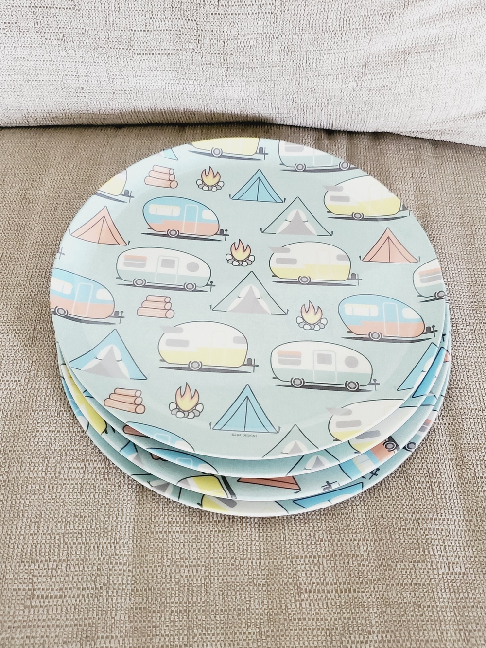 Zak Designs Tents Camping Caravan Melamine Plates Set Of 4